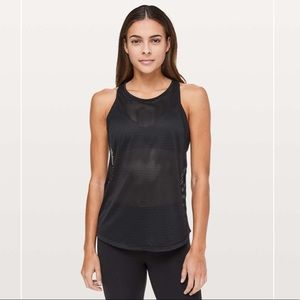NWT Lululemon Black Fully Flexed 2 in 1 Tank Sz 6